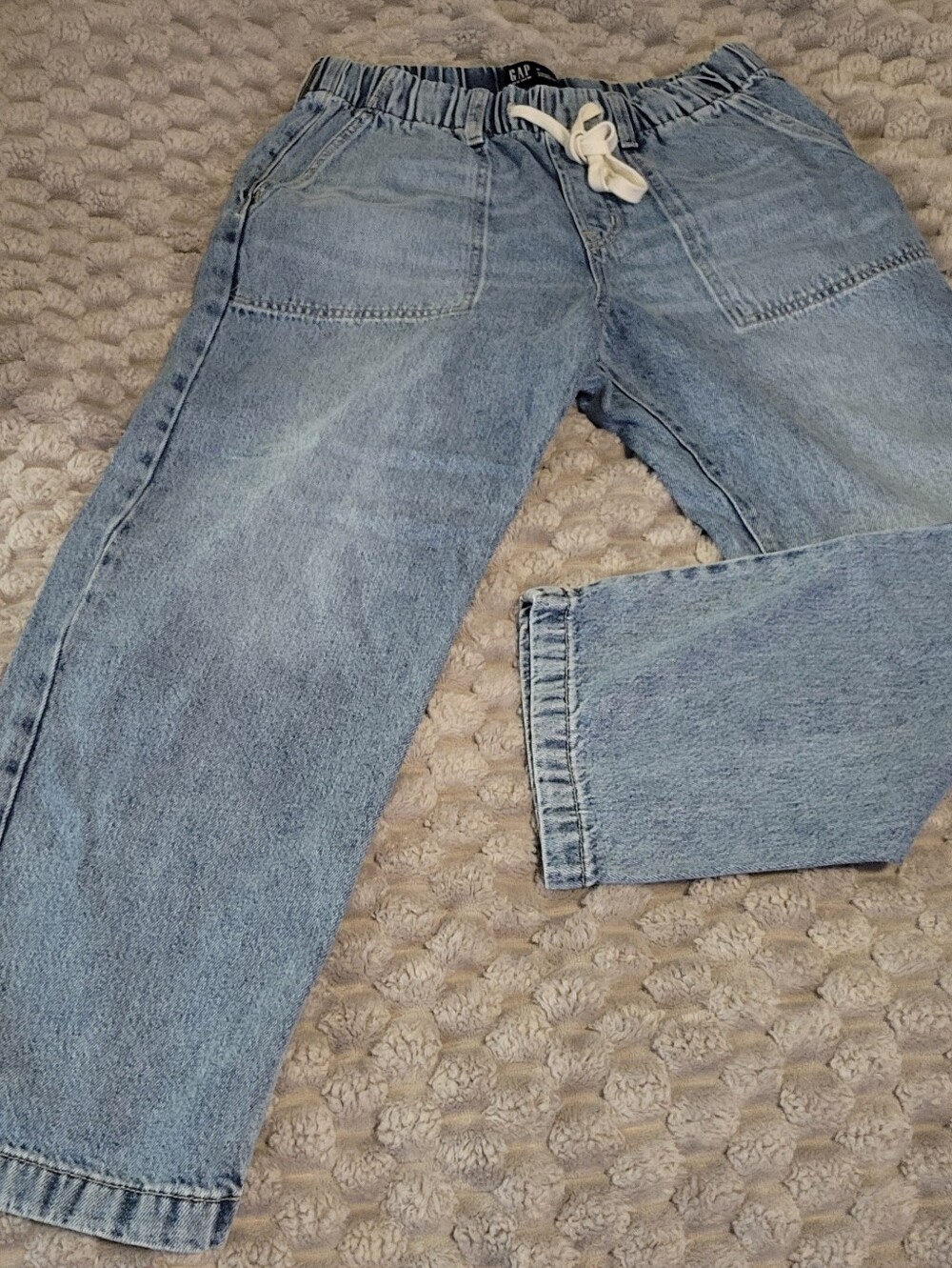 GAP Mid Rise SuperSoft Pull-On Barrel Jeans Sz M - Picture 2 of 13